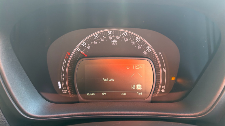 Toyota Aygo X 1.0 VVT-i Edge 5dr Petrol Hatchback